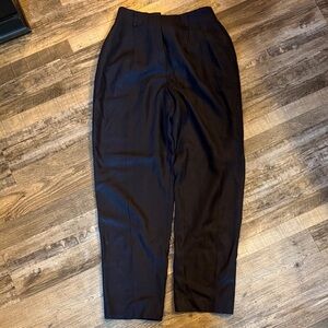 Elegant Black Women's Trousers / DG10